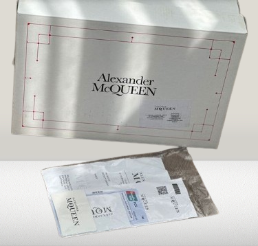 Alexander Mcqueen Piele Alb cu Negru [FULL BOX]