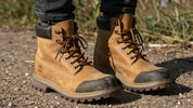 Bocanci Timberland GreenStride Motion 6 pe teren natural.