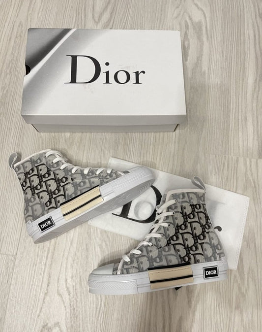 Dior B23: Sneakers-ul de Lux care Transformă Stilul Urban - ShoeResidence