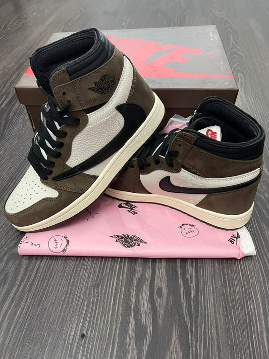 Jordan 1 Travis Scott - Simbolul Inovației în Sneaker Culture - ShoeResidence