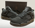 Jordan 4 Black Cat (2025) Recenzie: O Adidaș Clasic și Timeless - ShoeResidence