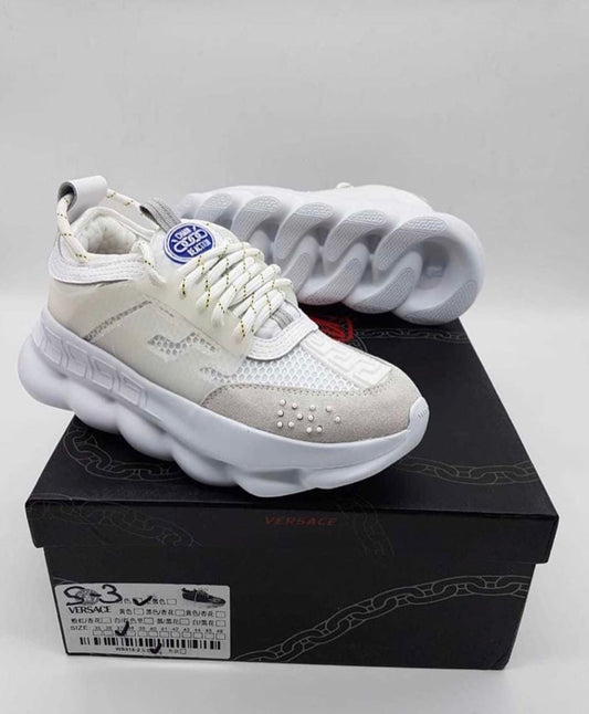 Versace Chain Reaction White: Lux și Stil Într-o Singură Pereche de Sneakers - ShoeResidence