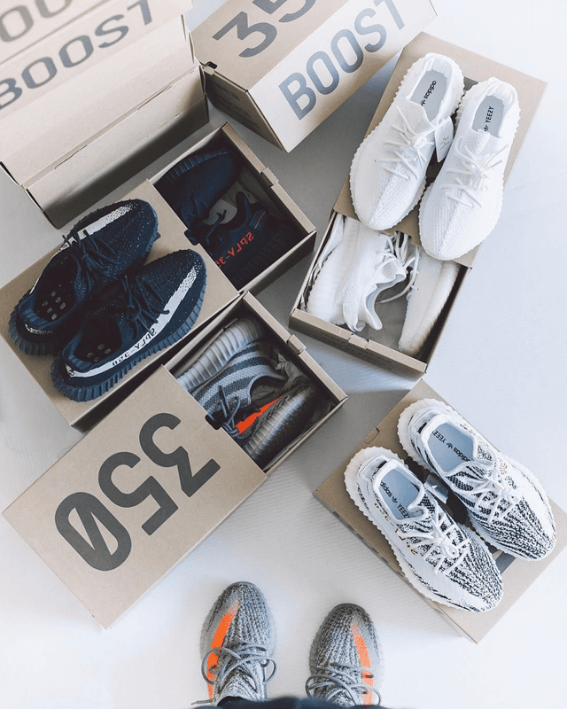 Yeezy - ShoeResidence