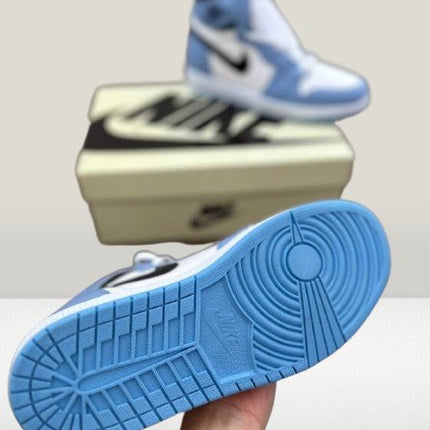 Back view of stylist  Jordan 1 University blue 