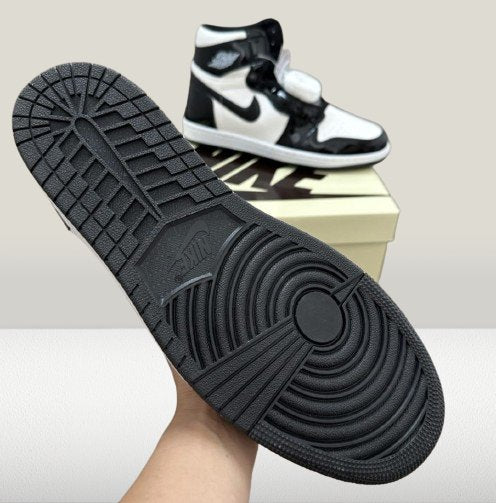 Details Back view of the AJ1 All Star 