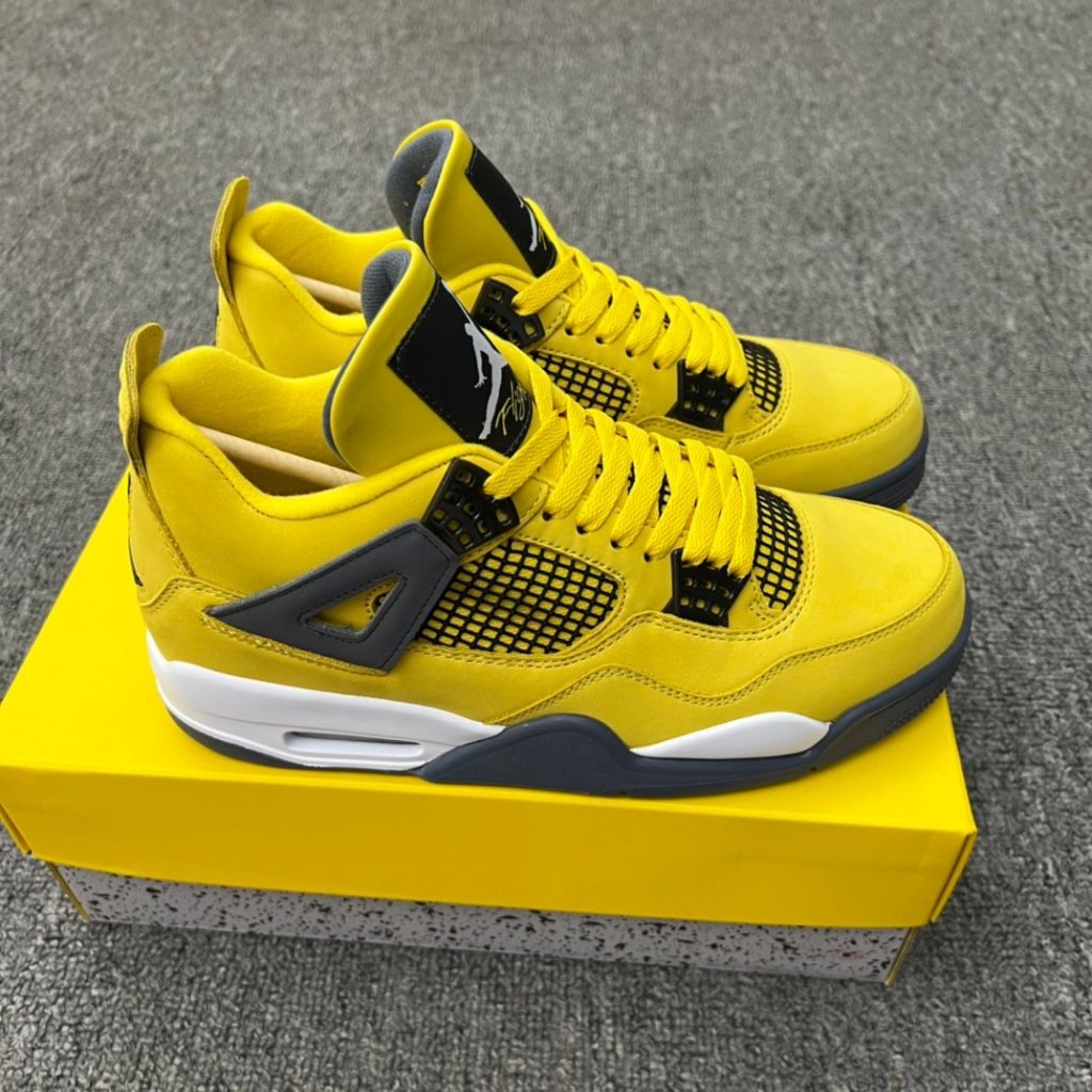 Jordan_4_Retro_Lightning_2021_Re-Release_-_Replica_Retro_Jordans_for_Collectors_Fans