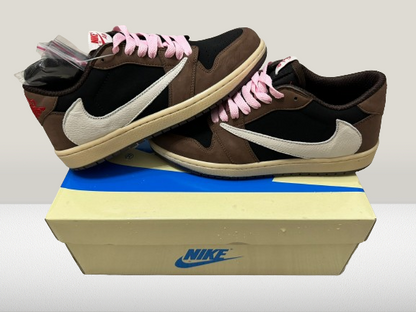 Nike Air Jordan 1 Low Travis Scott Retro Mocha Reverse Maro Dark adidasi tenesi vanzare Romania reps pandabuy hagobuy replica Travis Cactus pantofi încălțăminte ghete sneakeri piele copii unisex colecție brand model variantă piele sintetic autentic calitate premium stil urban tendință colecție exclusivă ediție limitată confortabil design retro căutare populară cumpărare online livrare rapidă reduceri oferte speciale magazin online promoții vânzare mare preț accesibil varietate culori dimensiuni