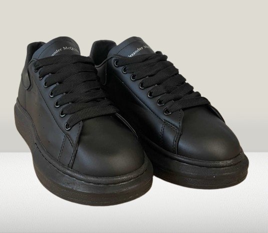 Alexnader Mcqueen Negru - Complet [REDUCERE] - ShoeResidencePantof Alexander Mcuqeen negru complet full black culoare inchisa imitatie piele nou barbati dama copiii de vanzare reducere oferta PANTOF Alexander Mcqueen Piele Alb cu Negru Shoeresidence nou dama barbati replica reps fake adidasi ieftini la reducere oferta de vazanre google produs nouy turcia olx PANTOF Alexander Mcqueen Piele Alb cu Negru Shoeresidence nou dama barbati adidasi ieftini la reducere oferta de vazanre google produs nou 