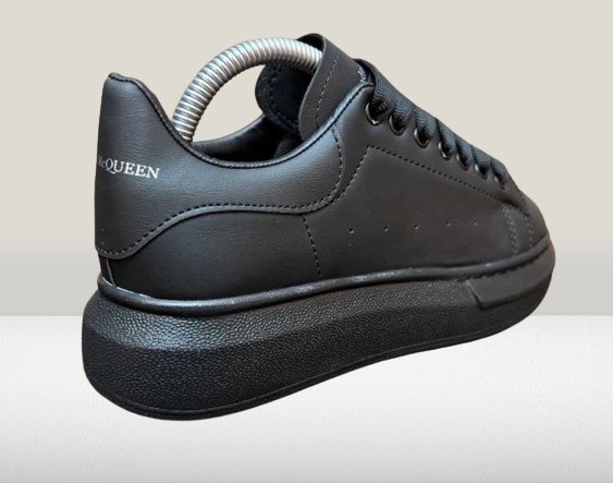 Alexnader Mcqueen Negru - Complet [REDUCERE] - ShoeResidencePantof Alexander Mcuqeen negru complet full black culoare inchisa imitatie piele nou barbati dama copiii de vanzare reducere oferta PANTOF Alexander Mcqueen Piele Alb cu Negru Shoeresidence nou dama barbati replica reps fake adidasi ieftini la reducere oferta de vazanre google produs nouy turcia olx PANTOF Alexander Mcqueen Piele Alb cu Negru Shoeresidence nou dama barbati adidasi ieftini la reducere oferta de vazanre google produs nou 