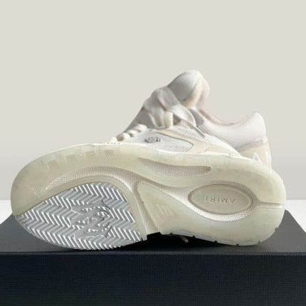 Amiri Ma - 1 Full White [Full - Box] - ShoeResidenceAmiri Ma - 1 Full White [LICHIDARE STOC] - ShoeResidenceAMIRI MA1 LACED UP ALBI NEGRI ROMANIA DAMA BARBATI UNISEX REPS REPLICI NOI HIIGH FULL WHITE OLX PANDABUY HAGOBUY NOI REPS REPLICA FAKE IMPORT MARFA EXPORT TURCIA AMIRI LOW TOP SNEAKERS AMIRI - MA - 1 adidasi barbati incaltaminte adidasi albi barbati sneakeri ieftini amiri romania amiri ma1 alb amiri ma1 white amiri romania pantofi amiri dama barbati shoeresidence amiri shoes amiri femei am