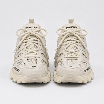 Balenciaga Track Bej [New] - ShoeResidenceBalenciaga Track Bej [New]Balenciaga Track Low36adidas alb alexander mcqueenAdidas Alb McQueenadidas alb mcuqeen3