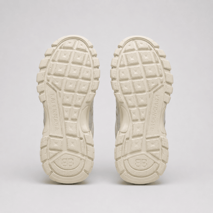 Balenciaga Track Bej [New] - ShoeResidenceBalenciaga Track Bej [New]Balenciaga Track Low36adidas alb alexander mcqueenAdidas Alb McQueenadidas alb mcuqeen5