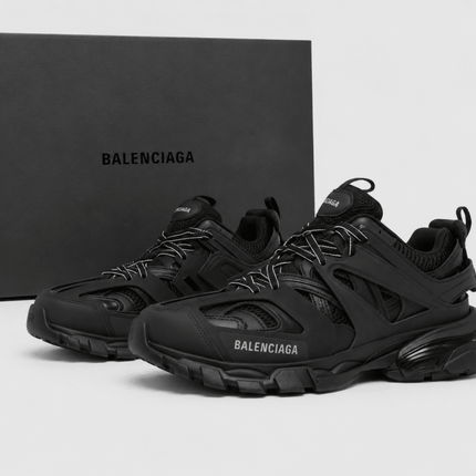 Balenciaga Track Black [New] - ShoeResidenceBalenciaga Track Black [New]Balenciaga Track Low36adidas alb alexander mcqueenAdidas Alb McQueenadidas alb mcuqeen2