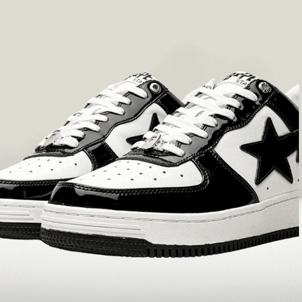 Bapesta Black and White (NEW) - ShoeResidenceBapesta Black and White (NEW)Sneaker40.5350 încălțăminteADIDAS YEEZY BOOSTadidași beluga fals2