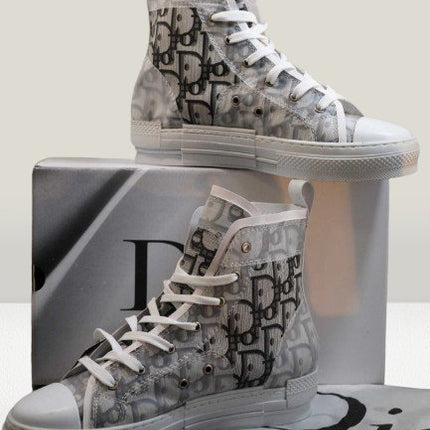 Dior B - 23 HIGH [LA REDUCERE] - ShoeResidenceadidas DIOR B23 HIGH Pantofi Dior B23, Adidași Dior B23, Teniși Dior B23, Sneakers Dior B23, Espadrile Dior B23, Sandale Dior B23, Botine Dior B23, Mocasini Dior B23, Papuci Dior B23, Ghete Dior B23, Pantofi casual Dior B23, Pantofi eleganți Dior B23, Pantofi de antrenament Dior B23, Pantofi de vară Dior B23, Încălțăminte Dior B23, Încălțăminte casual Dior B23, Încălțăminte elegantă Dior B23, dior romania, dior b23 de vanzare, dior b23 high, dior b23