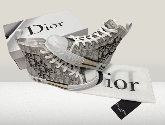 Dior B - 23 HIGH [LA REDUCERE] - ShoeResidenceadidas DIOR B23 HIGH Pantofi Dior B23, Adidași Dior B23, Teniși Dior B23, Sneakers Dior B23, Espadrile Dior B23, Sandale Dior B23, Botine Dior B23, Mocasini Dior B23, Papuci Dior B23, Ghete Dior B23, Pantofi casual Dior B23, Pantofi eleganți Dior B23, Pantofi de antrenament Dior B23, Pantofi de vară Dior B23, Încălțăminte Dior B23, Încălțăminte casual Dior B23, Încălțăminte elegantă Dior B23, dior romania, dior b23 de vanzare, dior b23 high, dior b23