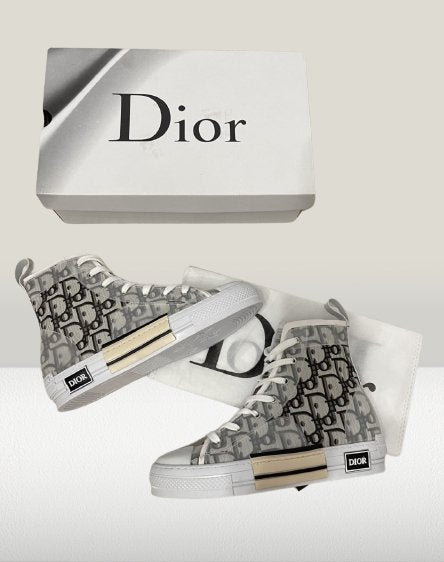 Dior B - 23 HIGH [LA REDUCERE] - ShoeResidenceadidas DIOR B23 HIGH Pantofi Dior B23, Adidași Dior B23, Teniși Dior B23, Sneakers Dior B23, Espadrile Dior B23, Sandale Dior B23, Botine Dior B23, Mocasini Dior B23, Papuci Dior B23, Ghete Dior B23, Pantofi casual Dior B23, Pantofi eleganți Dior B23, Pantofi de antrenament Dior B23, Pantofi de vară Dior B23, Încălțăminte Dior B23, Încălțăminte casual Dior B23, Încălțăminte elegantă Dior B23, dior romania, dior b23 de vanzare, dior b23 high, dior b23