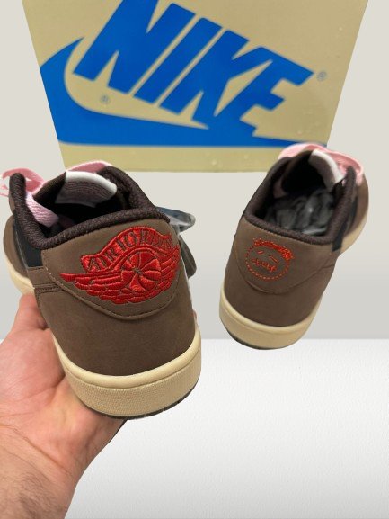 Dunks Low Reverse - Travis [REDUCERE] - ShoeResidenceDunk Reverse Travis, Nike Dunk Reverse Travis, Nike, Dunk, Reverse Travis, Maro, Dunk Maro, Dunk Reverse Travis, Dunk la reducere, Dunk România, Dunk ieftini, Dunk de vânzare, Dunk bărbați, Dunk femei, Dunk damă, Dunk Reverse Travis România, Dunk modele, Dunk drip, Dunk la modă, adidași Dunk, adidași bărbați Dunk, adidași Dunk copii, Dunk Reverse Travis Maro, Nike Dunk Reverse Travis, Dunk Reduceri, Nike Dunk Reverse Travis România, Dunk iefti