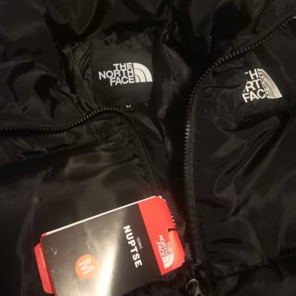 Geaca The North Face [Ultimele pe stoc! - ShoeResidenceGeaca The North Face Black Neagra [ÎN CURÂND] - ShoeResidenceGecă The North Face 700 fleece neagră, The North Face 700 fleece iarnă, Geacă The North Face 700 bărbați, Geacă The North Face 700 damă, Geacă The North Face 700 unisex, The North Face geacă de puf, The North Face geacă iarnă, Geacă The North Face neagră, The North Face 700 fleece barbati, The North Face 700 fleece dama, The North Face 700 fleece unisex, Geacă The North Face de puf
