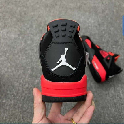 Jordan 4 Red Thunder FULL - BOX [LA REDUCERE] - ShoeResidenceJordan 4 Red Thunder with logoJordan 4364 Red Negru4 Red Roșu4 Red Thunder8