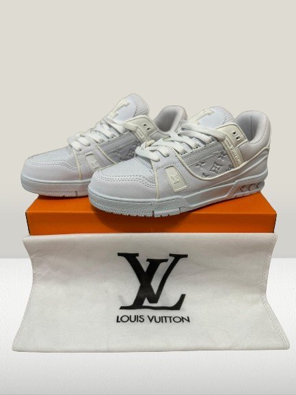 Louis Vuitton White Monogram Sneakers | Cumpără Adidași Louis