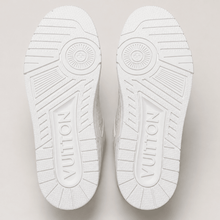 Louis Vuitton Romania White Monogram [NOU] - ShoeResidenceLouis Vuitton Romania White Monogram [NOU]Louis Vuitton40adidasi albi louis vuittonadidasi albi lvadidasi de designer5