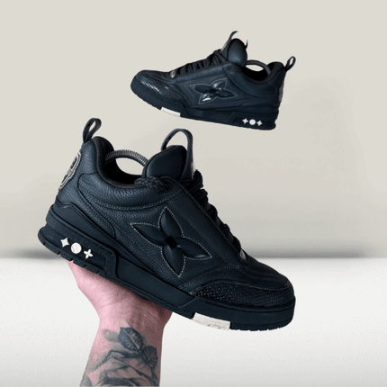 Louis Vuitton Trainers sneakers - black [NOU] - ShoeResidenceLouis Vuitton Trainers sneakers - black [NOU]Louis Vuitton40adidasi albi louis vuittonadidasi albi lvadidasi de designer4