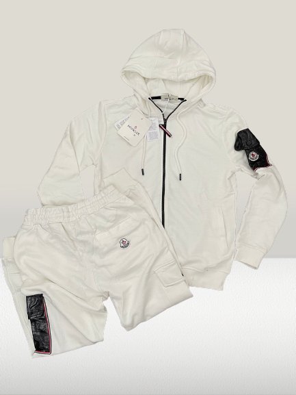 Moncler Trening ALB - ShoeResidenceMONCLER TRENING ALB, Moncler trening alb, Moncler costum sport alb, Moncler set sport alb, Moncler echipament sportiv alb, Moncler îmbrăcăminte albă, Moncler compleu alb, Moncler trening de vânzare, Moncler romania, Moncler original, Moncler replica, Moncler autentic, Moncler preț, Moncler ofertă, Moncler online, Moncler ieftinMonclerS