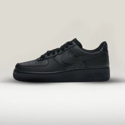 Nike Air Force 1 Triple - Black [NOU] - ShoeResidenceNike Air Force 1 Low Triple Black Black Toe Negru Adidas Tenes AF1 Dama Barbati Unisex Replica Nou Ieftin Oferta Reducere Pantofi Incaltaminte Moda Accesorii Vara Iarna Urban Inalta calitate Livrare rapida Disponibilitate Stoc Comanda online Varietate Culori Dimensiuni Trendy Indragit Design modernAir Force 136