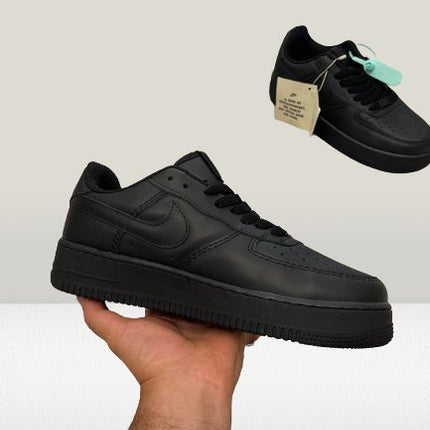 Nike Air Force 1 Triple - Black [NOU] - ShoeResidenceNike Air Force 1 Low Triple Black Black Toe Negru Adidas Tenes AF1 Dama Barbati Unisex Replica Nou Ieftin Oferta Reducere Pantofi Incaltaminte Moda Accesorii Vara Iarna Urban Inalta calitate Livrare rapida Disponibilitate Stoc Comanda online Varietate Culori Dimensiuni Trendy Indragit Design modern adidas negru barbati adidasi negri negru af1 negru af1 negri air force 1 negr af1 ieftini af1 romania af1 1 la 1 adidas dama adidasi barbati tenesi
