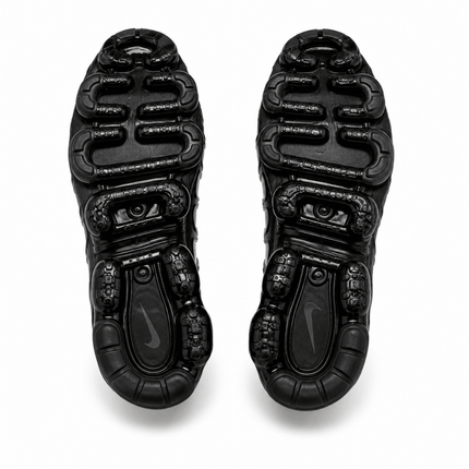 Nike Air VaporMax Plus Triple Black[New] - ShoeResidenceNike Air VaporMax Plus Triple Black[New]Balenciaga Track Low36adidas alb alexander mcqueenAdidas Alb McQueenadidas alb mcuqeen5