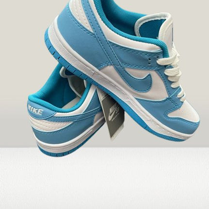 Panda Dunks - Low University - Blue [NOU] - ShoeResidenceNike Panda Dunks Low Retro University Blue Albastru Replică Romania Blue Reducere Nou Adidasi Sneakeri Teniși Pantofi Sport Original Autentic Calitate Premium Piele Sintetic Colecție Exclusivă Ediție Limitată Stil Urban Streetwear Fashion Trend Fashion Trendsetter Modă Cumpărare Online Livrare Rapidă Promoție Ofertă Disponibilitate Stoc Magazin Online Comandă Rapidă Trendsetter Chic Glamour Glamorous panda dunks albastru dunks blue nike al