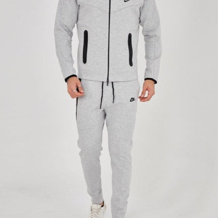 Tech Fleece Grey 2024 [Full - Set] - ShoeResidenceVedere din studio a modelului Tech Fleece griNike TechSBlue Romania GriBlue Tech Gri TreningBlue Trening Gri5