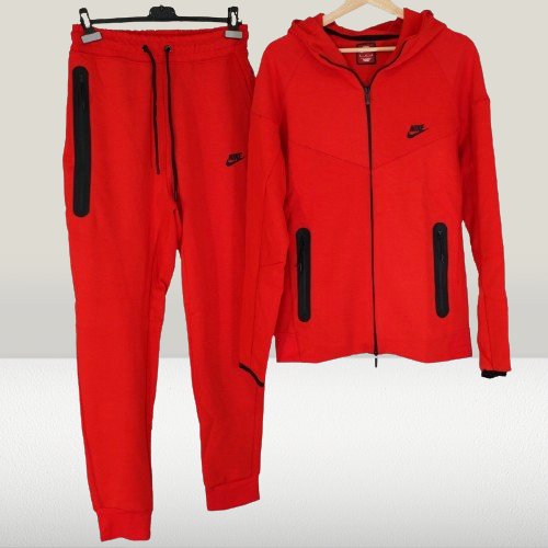 Tech Fleece Rosu Model - 2024 [SET COMPLET] - ShoeResidenceNike Tech Fleece Roșu trening compleu red haine hanorac pantalon set complet barbati dama unisex compleu trening rosu bumbac hanorac pantalon copii replica nou romania de vanzare bluza compleu COMPLEU BARBATI PRODUS NOU DE VANZARE TRENING ROMANIA ROSU NIKE TECH ROSU NIKE TECH COPII NIKE TECH BARBATI NIKE TECH DE COPII NIKE TECH DAMA NIKE BUMBAC TECH HANORAC PANTALON SHOERESIDENCE trening ieftin rosu trening dama trening dama trening de v