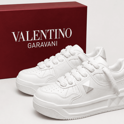 Valentino Garavani Sneakers Full-White [50% OFF] - ShoeResidenceValentino Garavani Sneakers Full-White [50% OFF]Pantofi Casual36Activewearadidasi blackadidasi negru2