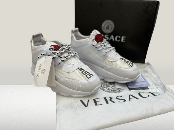 Versace Chain - Reaction ALB [FULL - BOX] - ShoeResidenceVersace Chain Reaction Alb, Versace Sneakers, Versace Pantof Nou, Versace Adidas, VERSACE Unisex, Adulti, Barbati, Dama, Copii, Versace Fashion, Versace Trend, Versace Design, Versace Casual, Versace Collection, ADIDASI VERSACE, VERSACE ALB, VERSACE CHAIN REACTION ALB, ADIDASI ALBI, VERSACE TURCIA, VERSACE CHAIN REACTION ROMANIA, VERSACE ALB, ADIDASI VERSACE BARBATI, VERSACE DAMA, ADIDASI VERSACE DAMA , ADIDASI VERSACE ALB, ADIDASI VERSACE