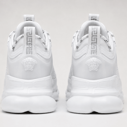 Versace Chain-Reaction Alb PIELE NATURALĂ [FULL-BOX + ACCESORII] - ShoeResidenceVersace Chain-Reaction Alb PIELE NATURALĂ [FULL-BOX + ACCESORII]Versace36Adidas Pantof Versace AlbAdidas Pantof Versace BlackAdidas Pantof Versace Chain4