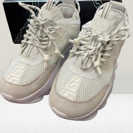 Versace Chain - Reaction Alb PIELE NATURALĂ [FULL - BOX + ACCESORII] - ShoeResidenceVersace Chain - Reaction Alb PIELE NATURALĂ [FULL - BOX + ACCESORII] - ShoeResidenceVersace Chain Reaction alb, adidași Versace Chain Reaction albi, Versace Chain Reaction de vânzare, Versace Chain Reaction originali, Versace Chain Reaction online, cumpără Versace Chain Reaction alb, pantofi sport Versace Chain Reaction alb, VeVersace36Versace36Adidas Pantof Versace AlbAdidas Pantof Versace BlackAdidas Pantof Ver