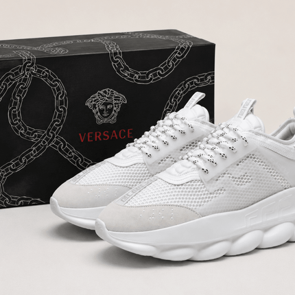 Versace Chain-Reaction Alb PIELE NATURALĂ [FULL-BOX + ACCESORII] - ShoeResidenceVersace Chain-Reaction Alb PIELE NATURALĂ [FULL-BOX + ACCESORII]Versace36Adidas Pantof Versace AlbAdidas Pantof Versace BlackAdidas Pantof Versace Chain2