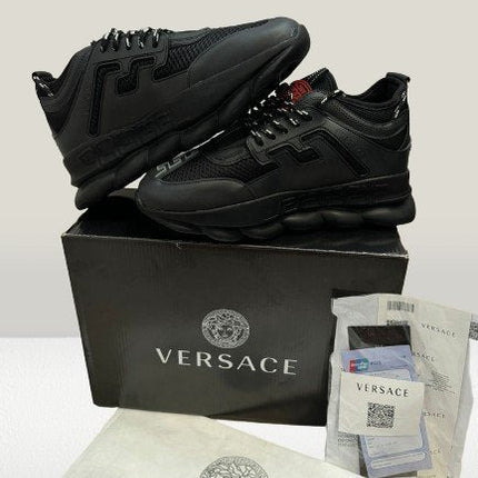 Versace Chain Reaction Black [FULL - BOX] - ShoeResidenceVersace Chain Reaction NEGRU [FULL - BOX] - ShoeResidenceVersace Chain Reaction NEGRU, Versace ADIDASI, Versace Pantof, Versace PANTOFI, Unisex, Adulti, Barbati, Dama, Copii, adidasi versace, adidasi versace chain reacton negru, adidasi versace barbati, versace romania, PANTOF VERSACE, PANTOFI VERSACE, PANTOFI VERSACE NEGRU, SNEAKER VERSACE, VERSACE CHAIN REACTION BLACK, VERSACE CHAIN REACTION PANTOF, VERSACE NEGRU, ADIDASI VERSACE NEGRU, 