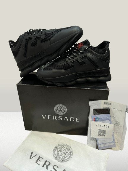 Versace Chain Reaction NEGRU [FULL - BOX] - ShoeResidenceVersace Chain Reaction NEGRU, Versace ADIDASI, Versace Pantof, Versace PANTOFI, Unisex, Adulti, Barbati, Dama, Copii, adidasi versace, adidasi versace chain reacton negru, adidasi versace barbati, versace romania, PANTOF VERSACE, PANTOFI VERSACE, PANTOFI VERSACE NEGRU, SNEAKER VERSACE, VERSACE CHAIN REACTION BLACK, VERSACE CHAIN REACTION PANTOF, VERSACE NEGRU, ADIDASI VERSACE NEGRU, ADIDASI VERSACE IEFTINIVersace36