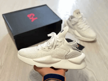 Yeezy Y3 White Sneakers Originali | Cumpără Online la Cel Mai Bun